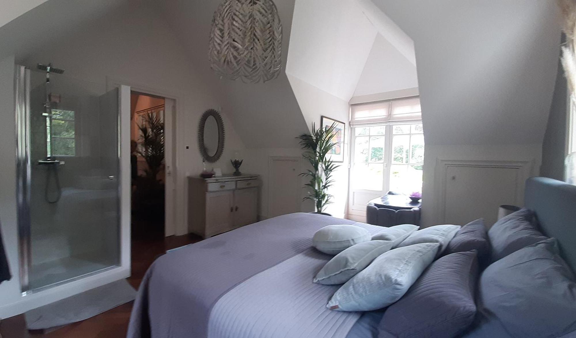 ナールデン Huize Koempoelan Bed & Breakfast エクステリア 写真