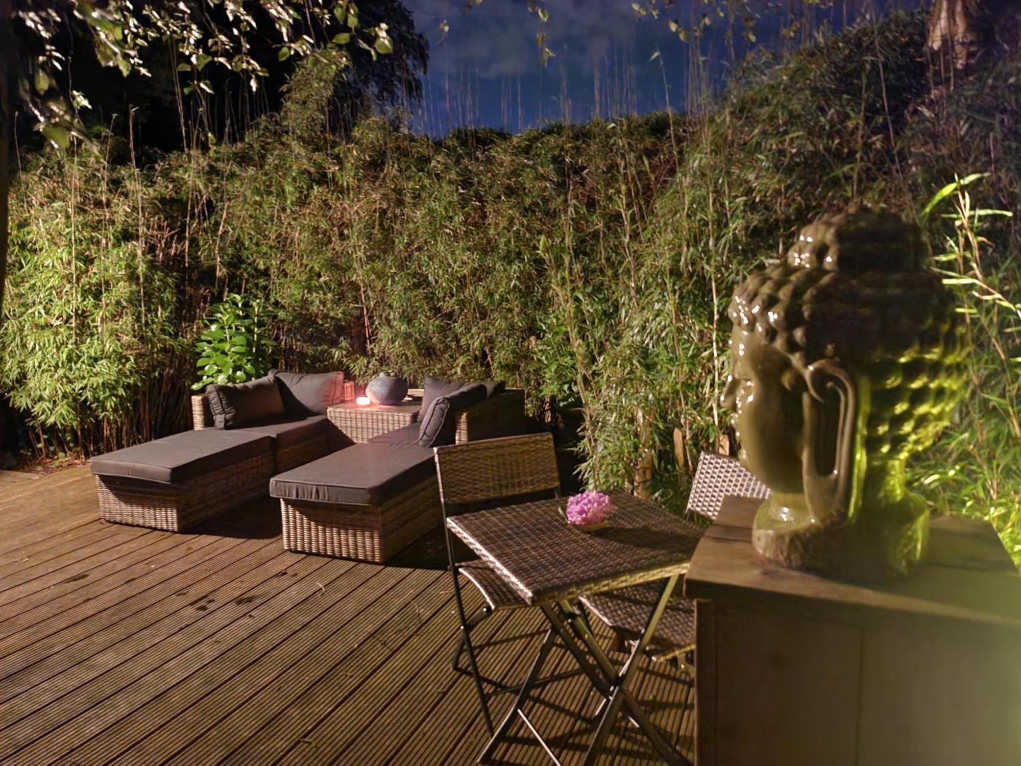 ナールデン Huize Koempoelan Bed & Breakfast エクステリア 写真